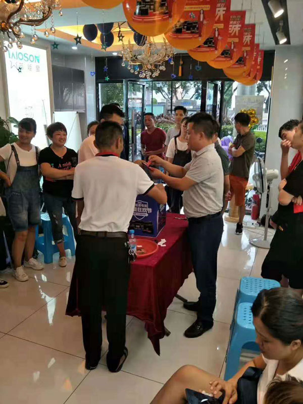 藍炬星集成灶漳州周年慶落地68單！