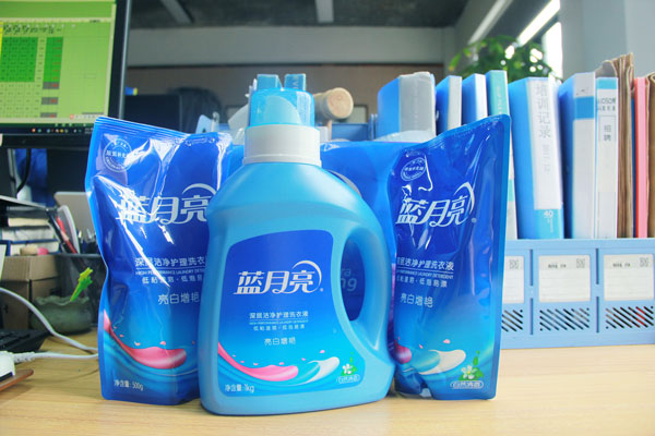 藍炬星總經辦為各個部門在崗女職工送上暖心福利