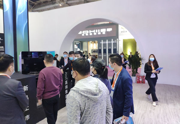 藍炬星展館現場