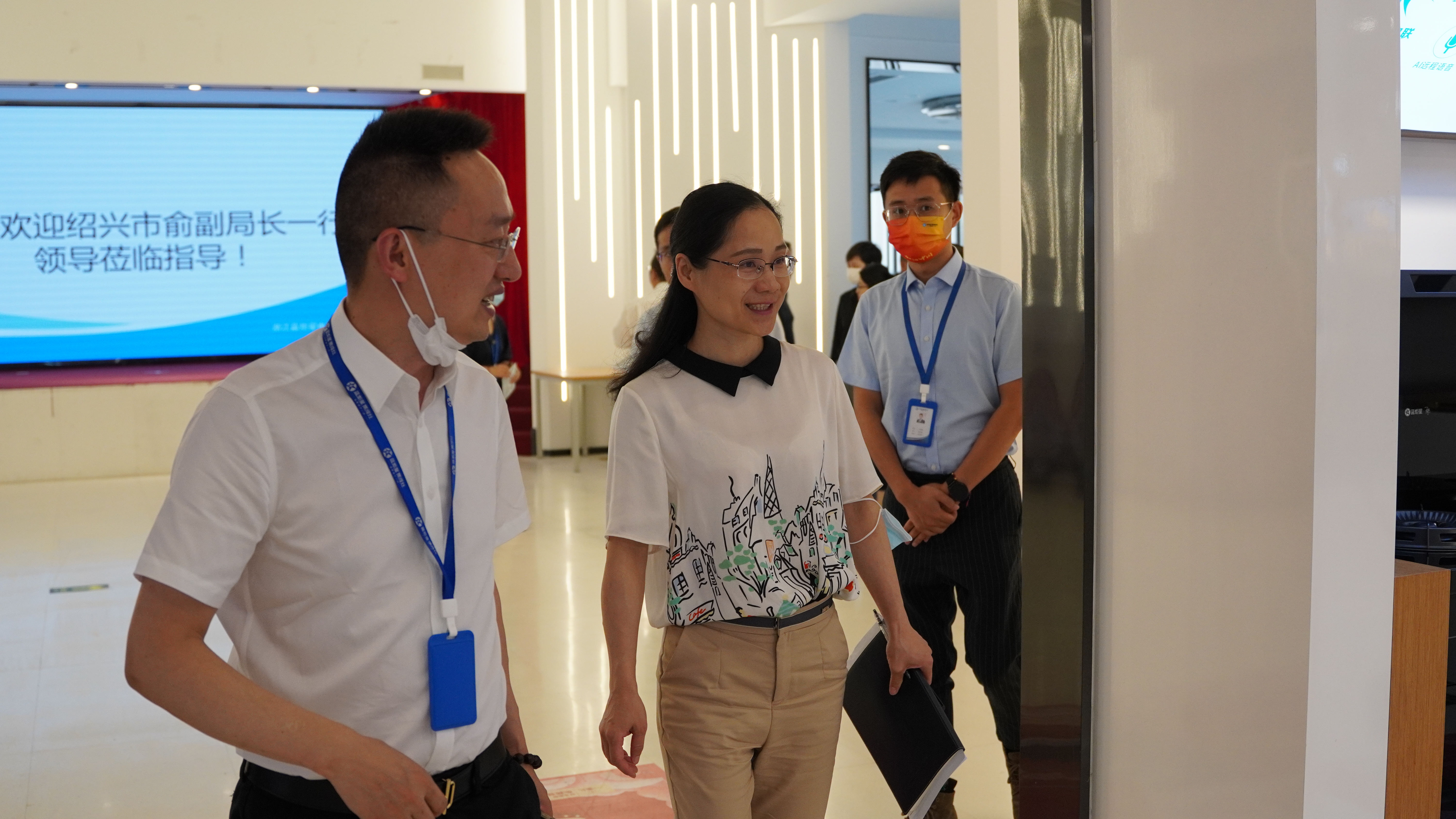 參觀藍炬星集成灶