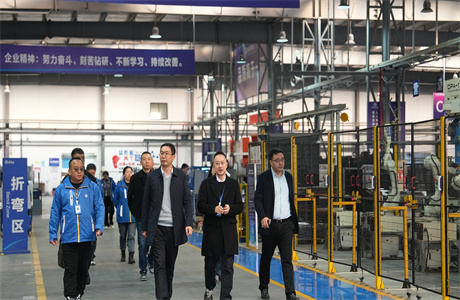 市領導走訪藍炬星開展主題教育調研